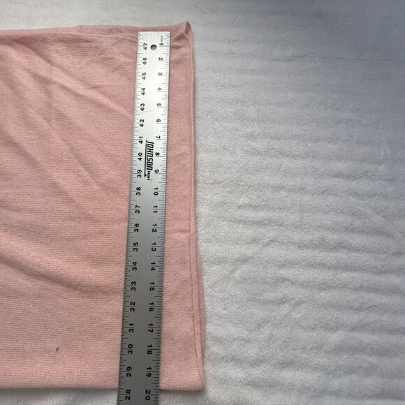 In Cashmere Womens Pink Cape Scarf Wrap One Size Cozy Lightweight NWOT - Picture 4 of 6